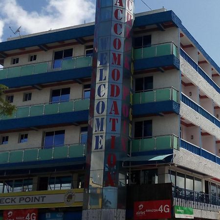 Checkpoint Inn Hotel, Момбаса Екстер'єр фото