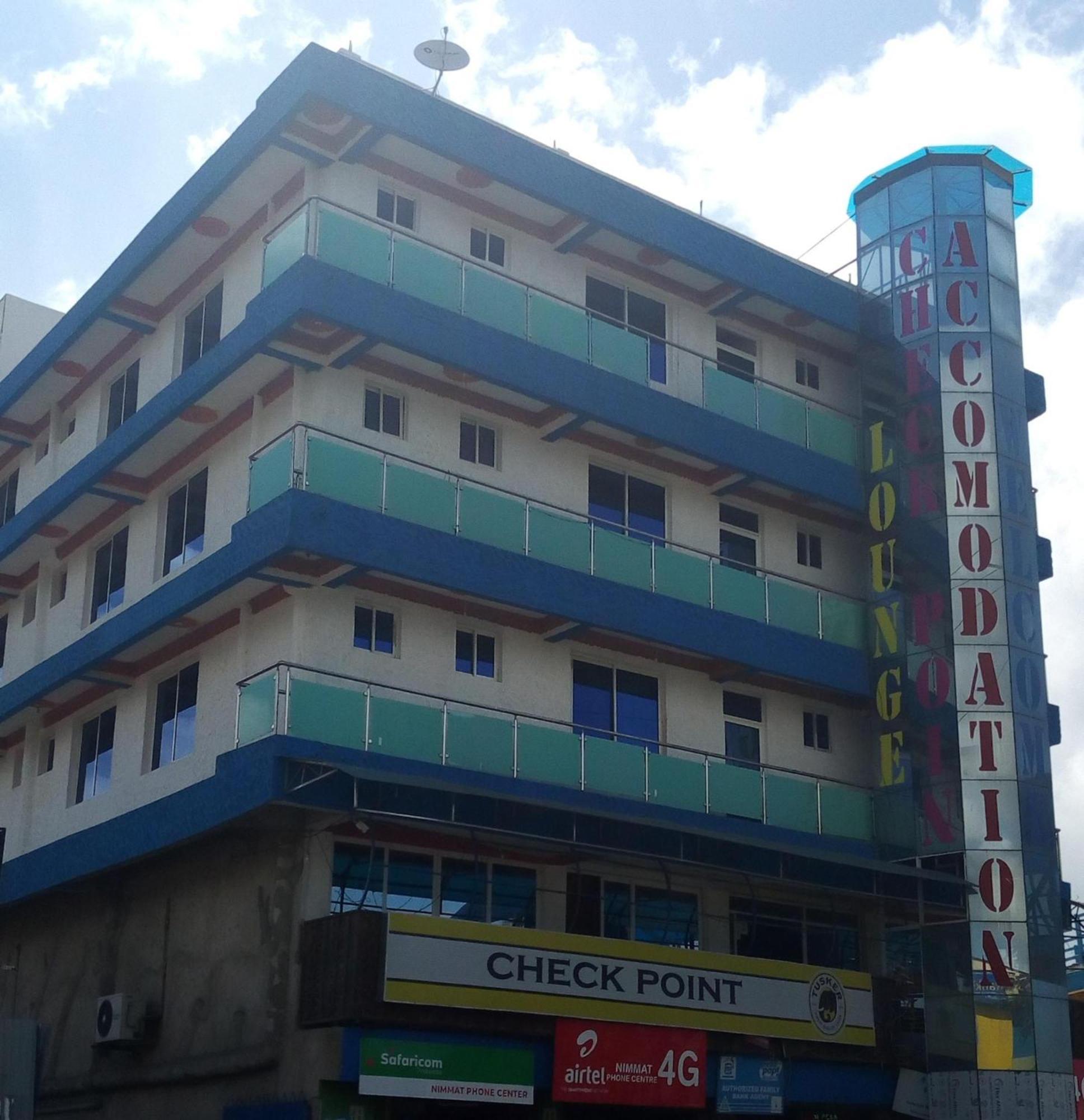 Checkpoint Inn Hotel, Момбаса Екстер'єр фото